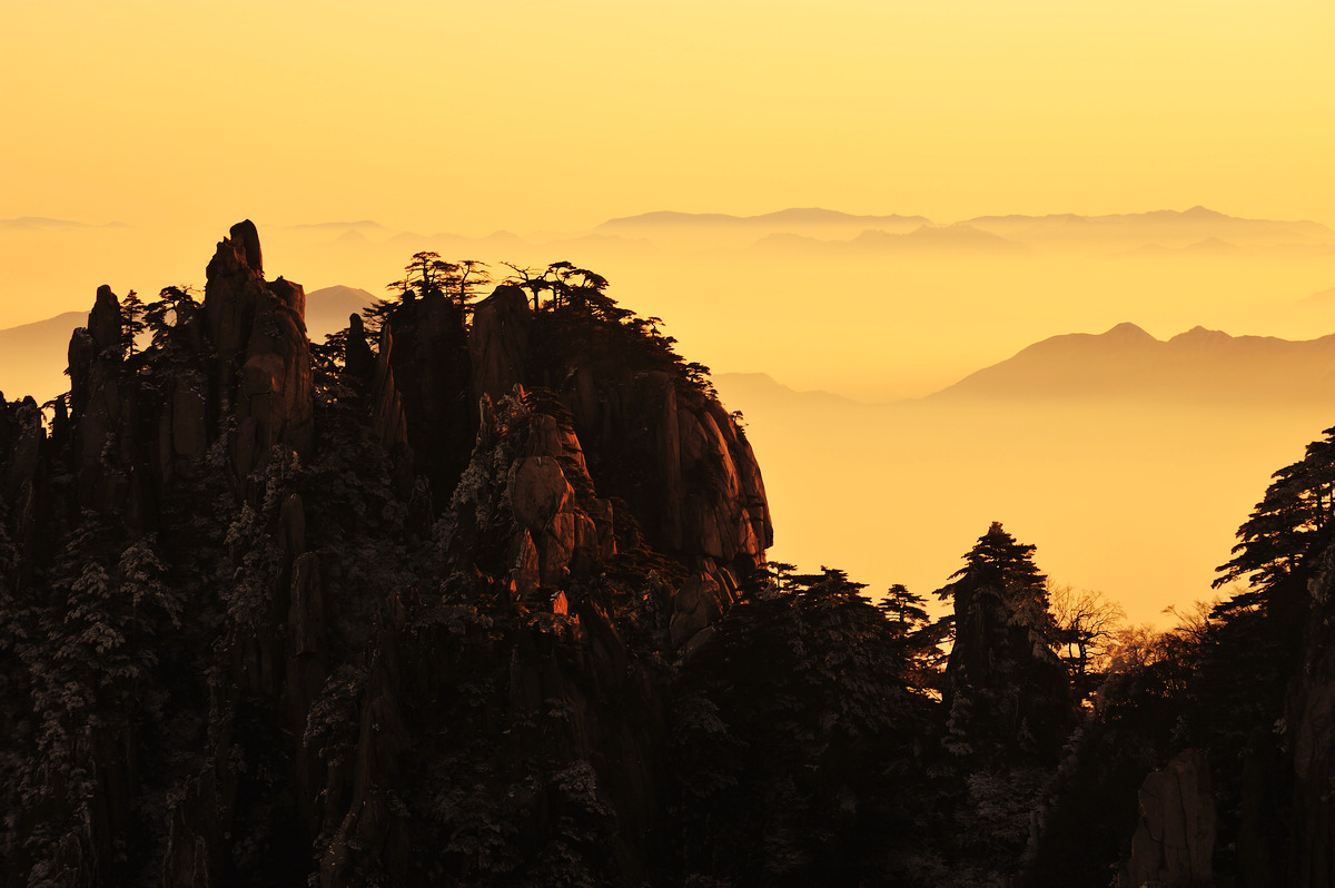 黃山、國(guó)畫(huà)里鄉(xiāng)村--宏村、西遞古村落臥飛4日