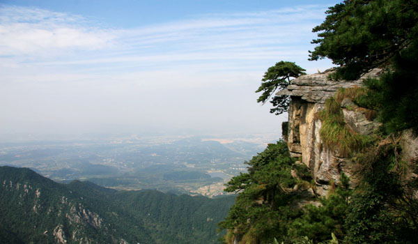 廬山深度游、石鐘山、鄱陽(yáng)湖雙臥五日純玩團(tuán)
